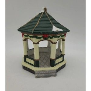 O'Well Heartland Valley Village Gazebo Porcelain